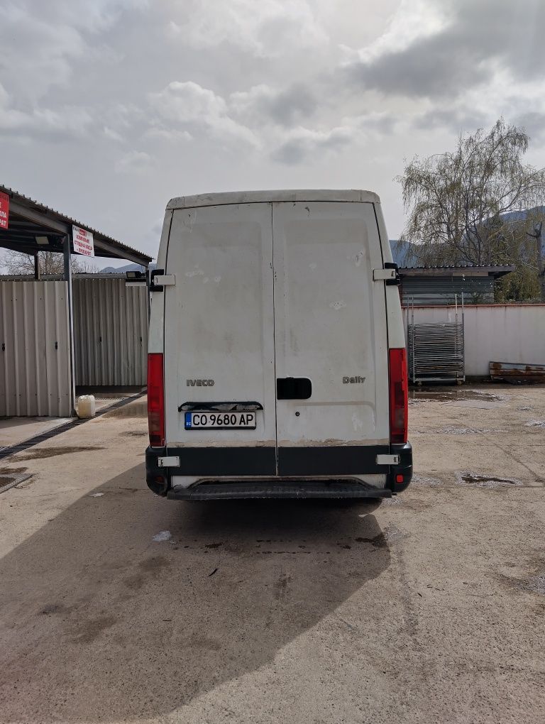 Iveco Daily 35s11 2002, 2.8, 106 к.с. Бракуван, цял.
