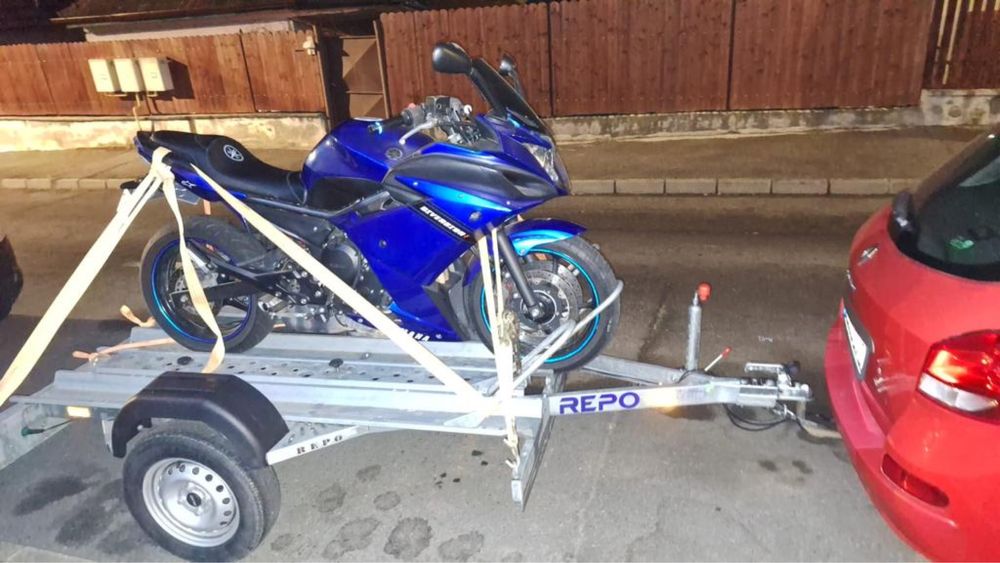 Închiriez remorca  pentru motociclete