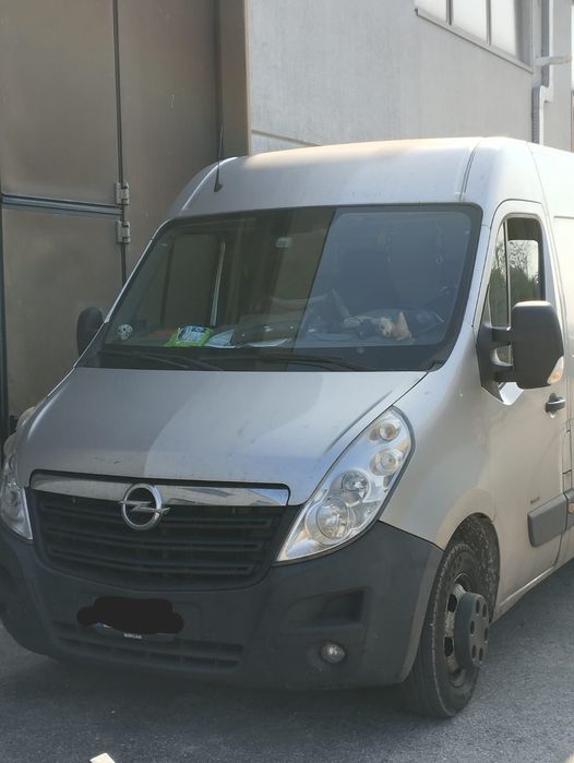 Masina opel  movano de vanzare