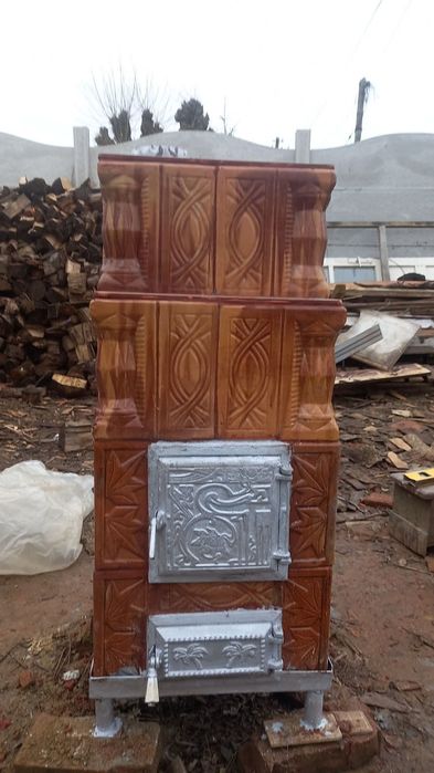 Vând soba portabila bună samotata pe interior cu fumuri.