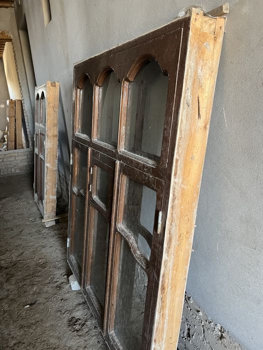 3 talik va 2 talik yogʻoch oynalar