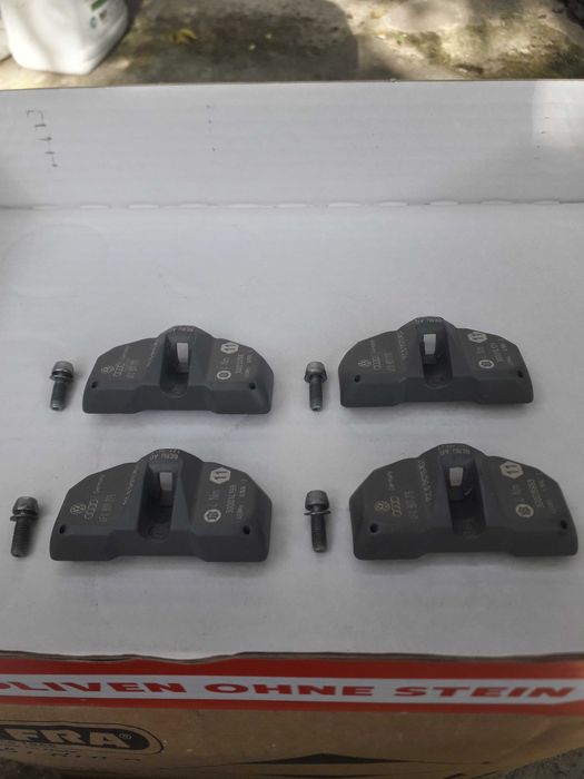 Vând senzor de presiune roți pentru Audi