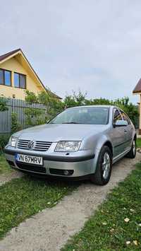 VW BORA 1.6 benzină