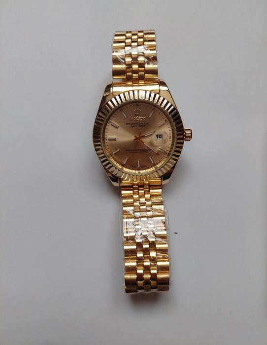Чисто нов часовник Rolex.