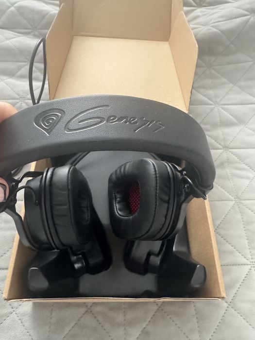 Слушалки Genesis Radon 710