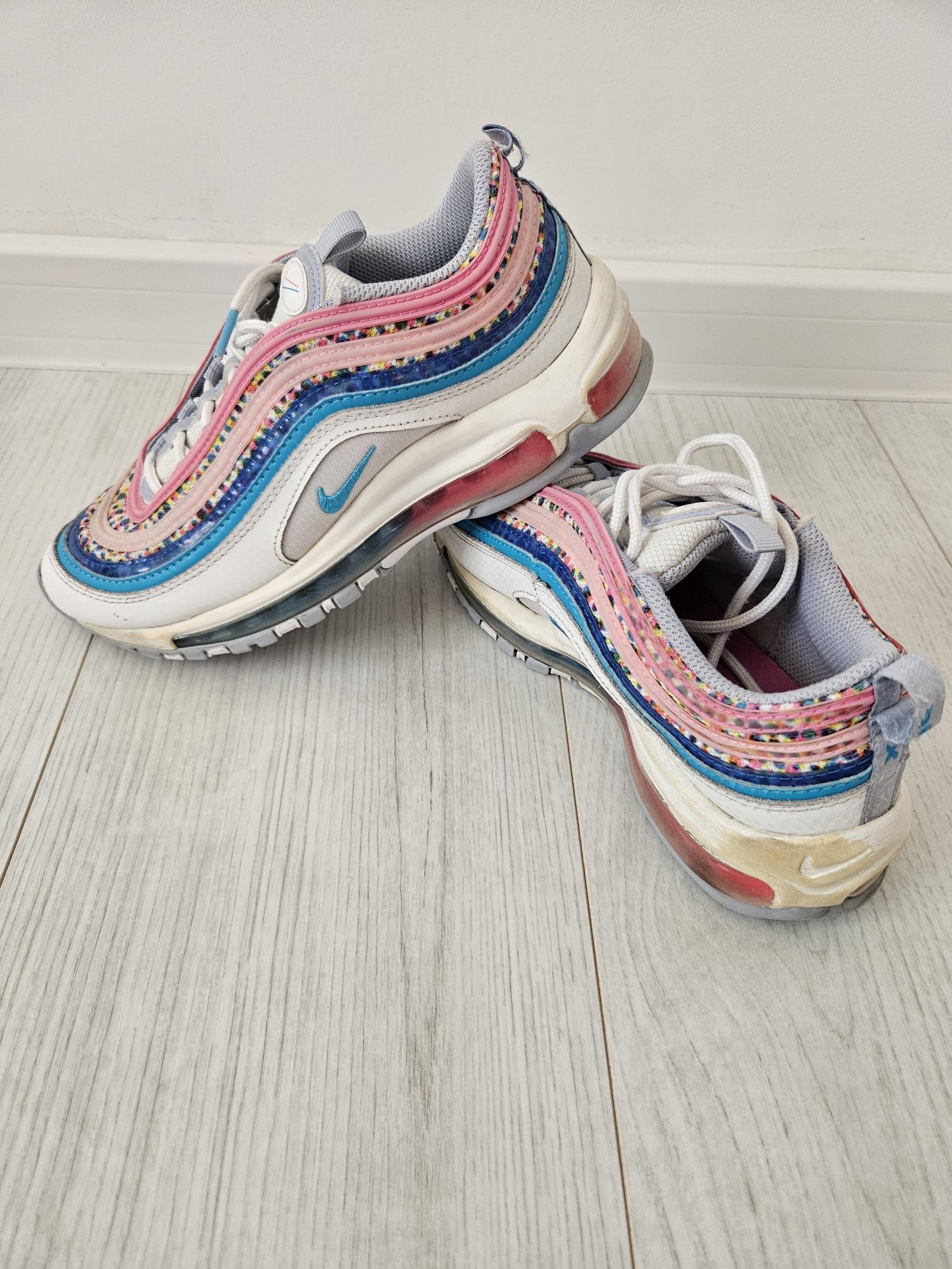 Маратонки NIKE air max