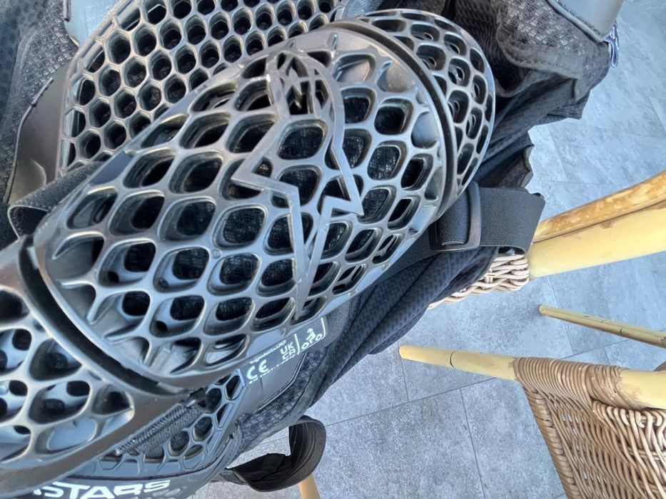 Ризница Alpinestars Bionic action v2