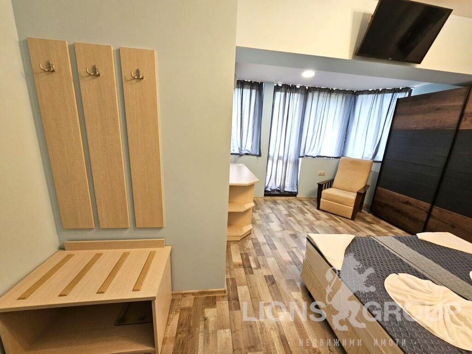 Продава се Тристаен апартамент в к.к. Златни пясъци - 100 кв.м за 1850 €/кв.м - Снимка #10