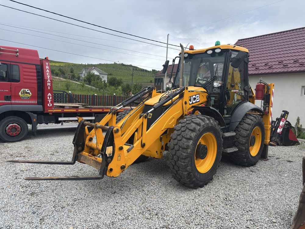 Buldoexcavator JCB 5CX 2018