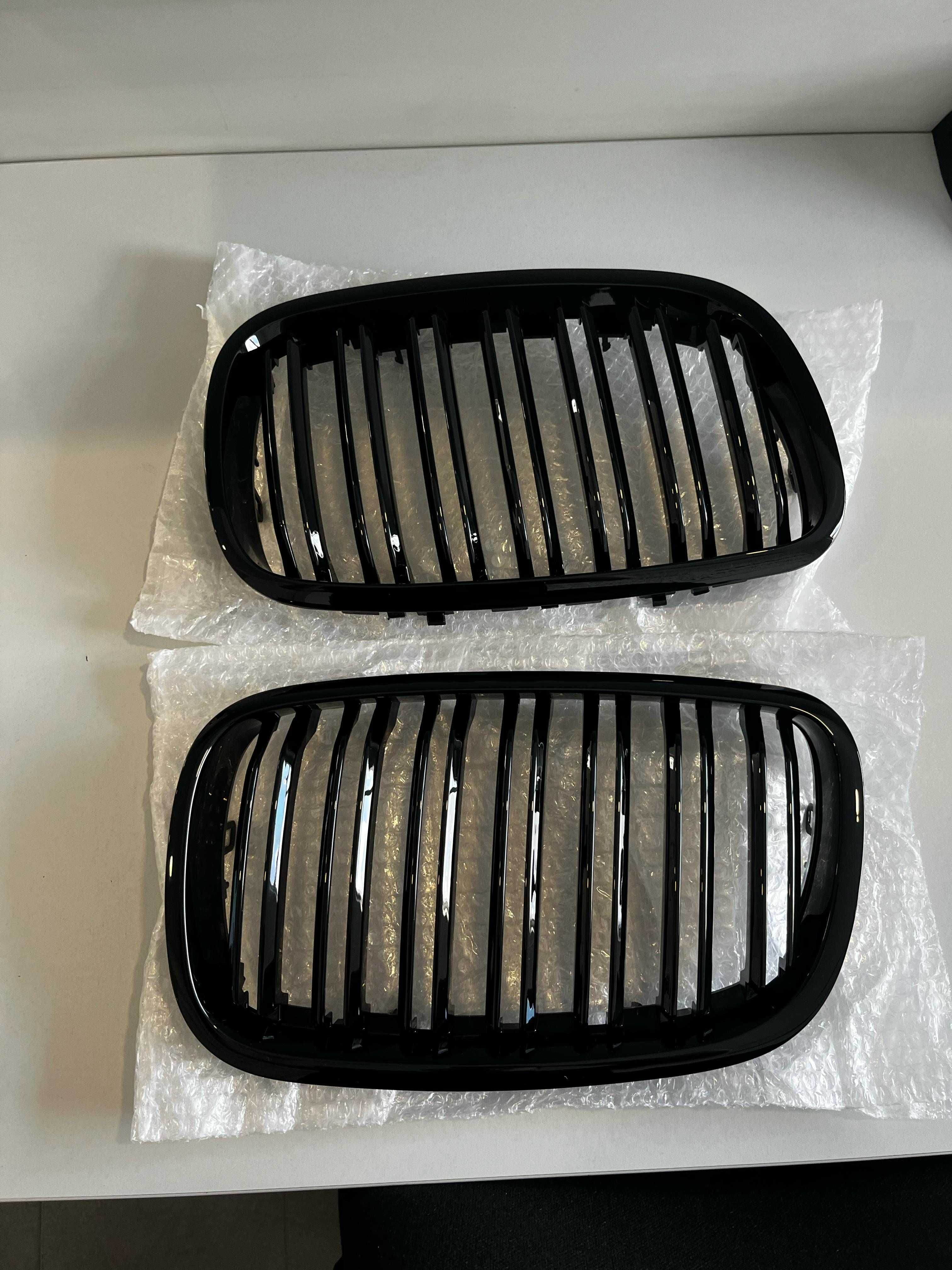 Set Grile/Nari Duble M style Negru Lucios Bmw X5 X6 E70 E71