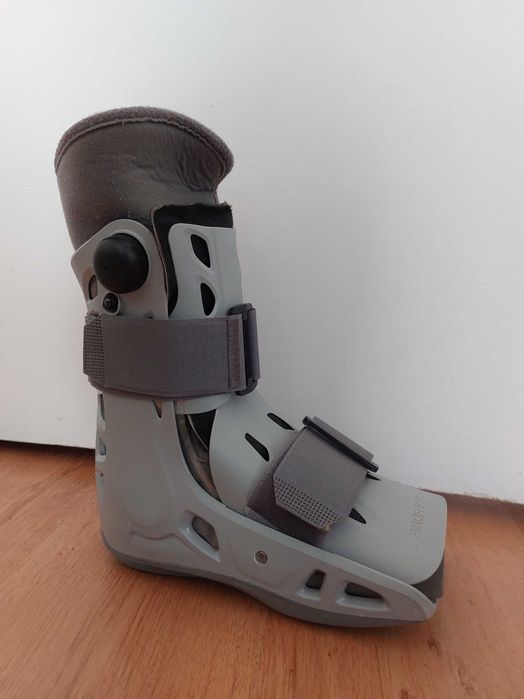 Ортопедичен ботуш за глезен/ стъпало