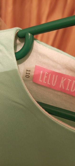 Платье на девочку