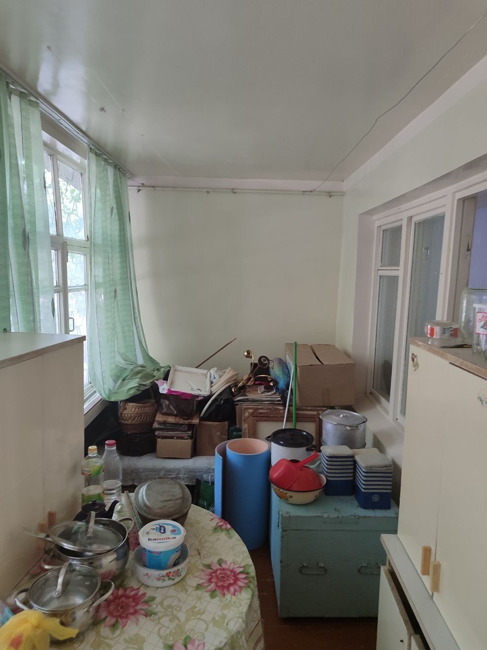 Продаётся! Чиланзар-23 кв,3/1/5-балкон 2х6,,Московская планировка,кирп