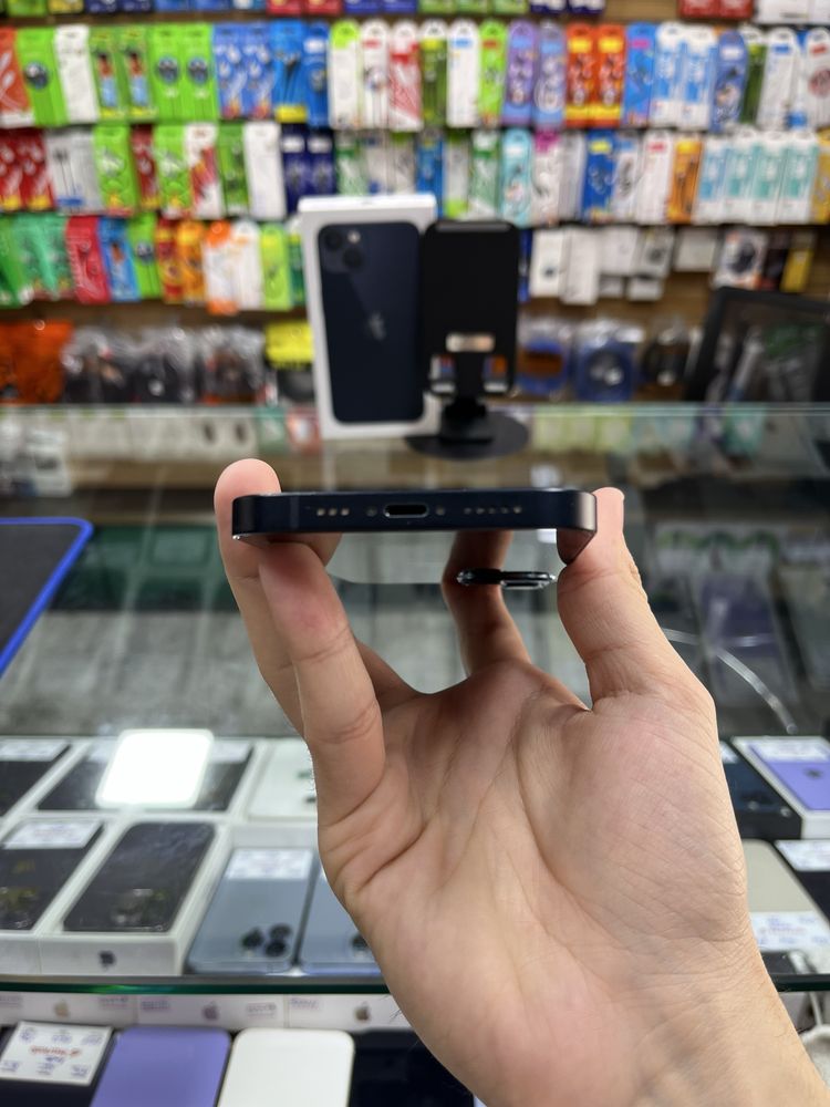 Iphone 13 Black 256gb - Naqd va halol nasiya savdoga