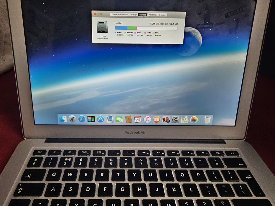 MacBook Air 13.3 inchi