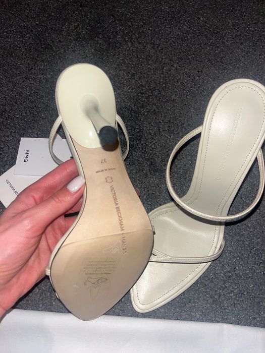 Сандали Victoria BECKHAM x Mango