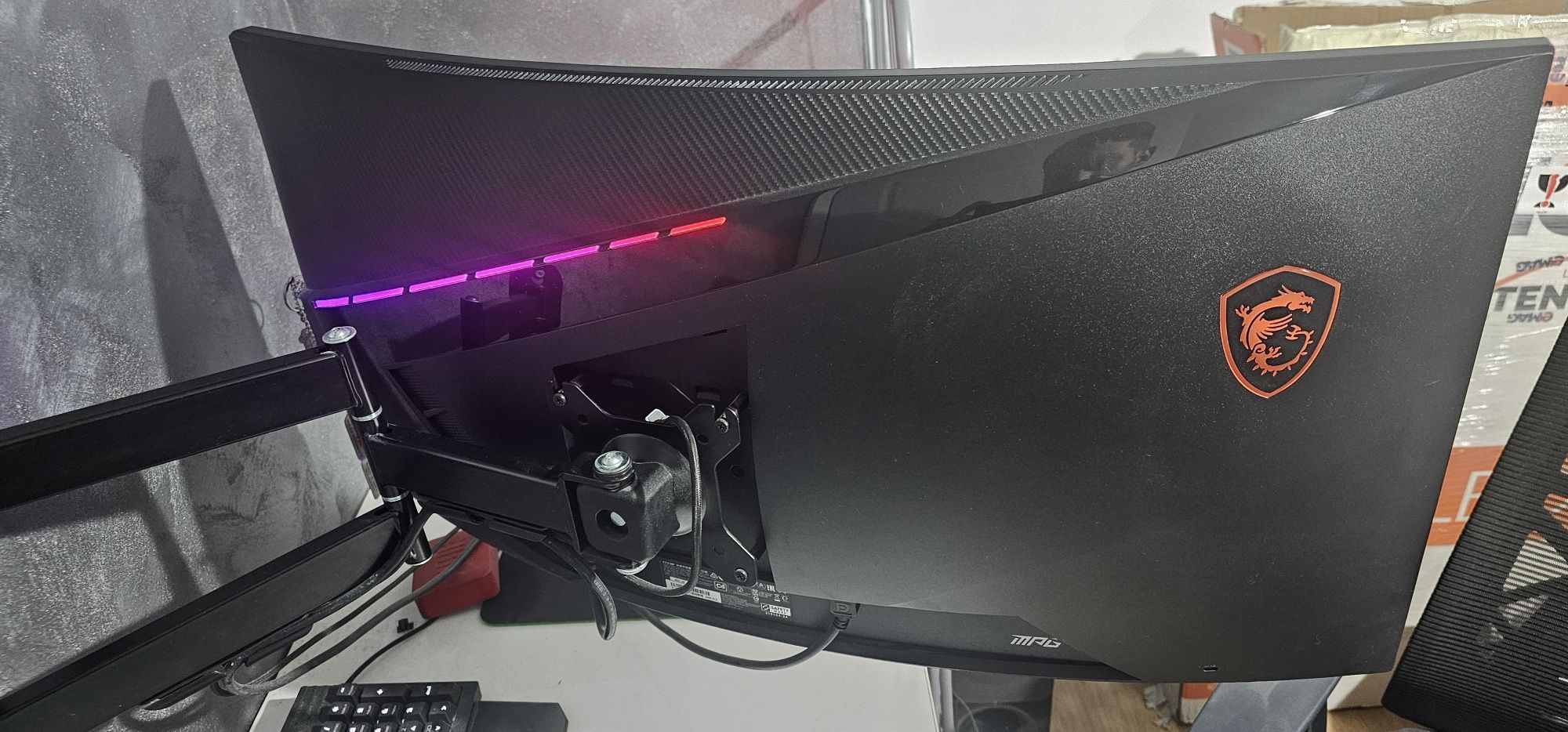 Геймърски Монитор - MSI ultrawide 34 инча 165Hz ГАРАНЦИЯ