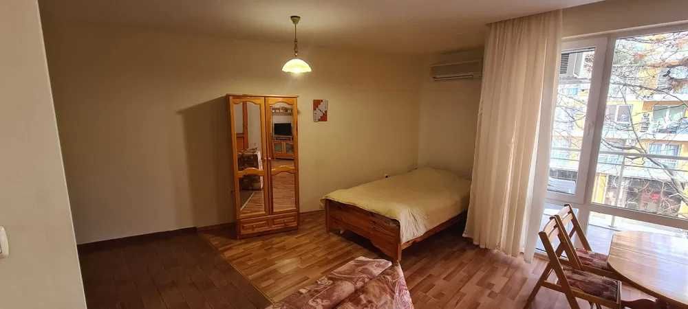 Продава се Многостаен апартамент в к.к. Слънчев бряг - 90 кв.м за 489 €/кв.м - Снимка #2