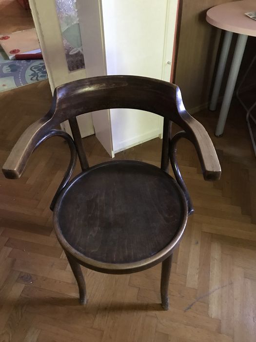 Scaune lemn / 5 buc / vechi / vintage / design deosebit