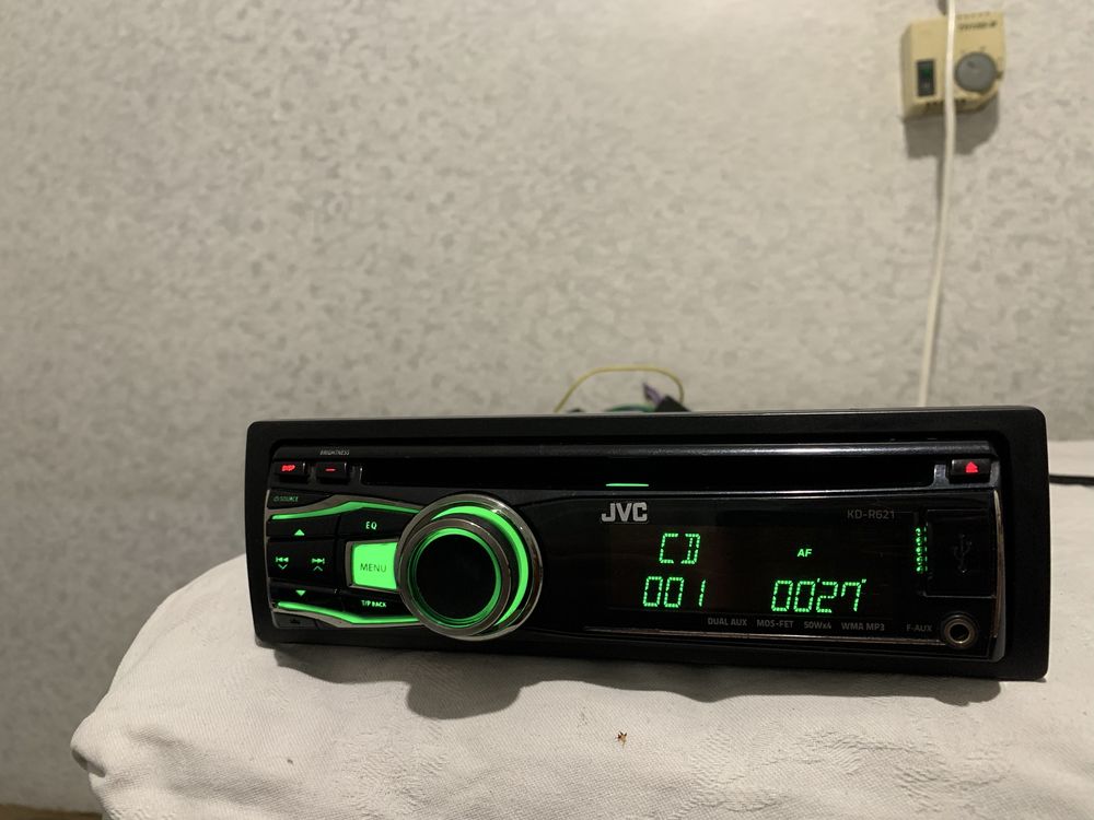 Авто Cd JVC USB Цветове