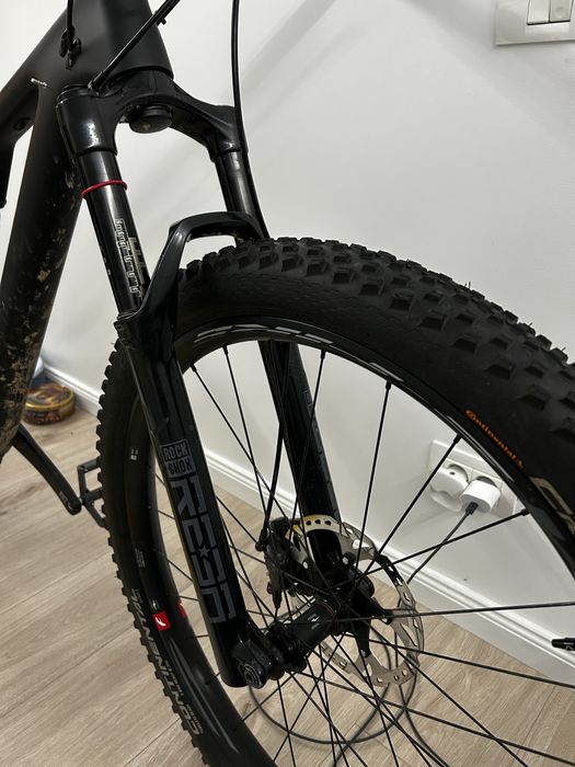 Bicicleta custom XT cadru carbon