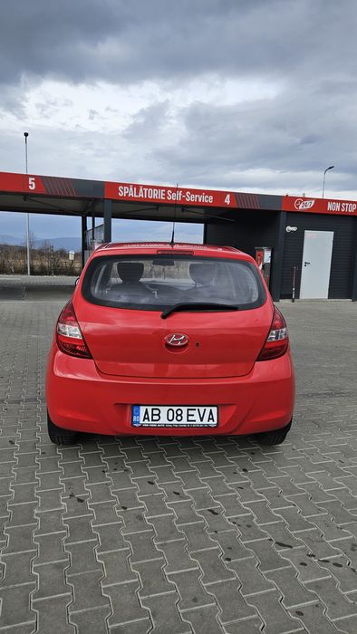Vând Hyundai I20  1.2 benzină