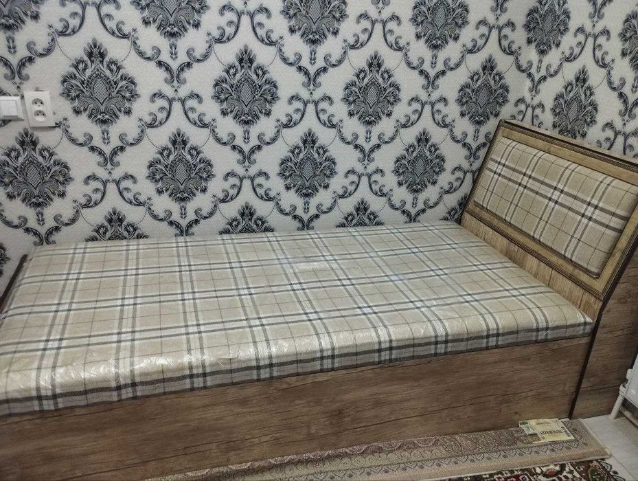 Кровать односпальная