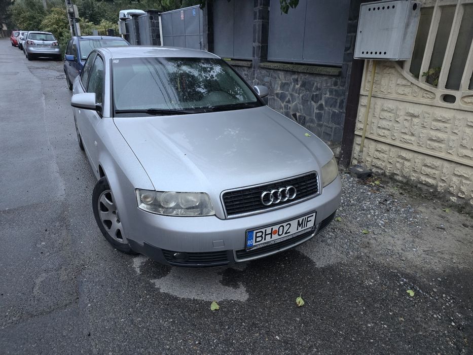 Vând Audi A4 B6 benzina+gpl