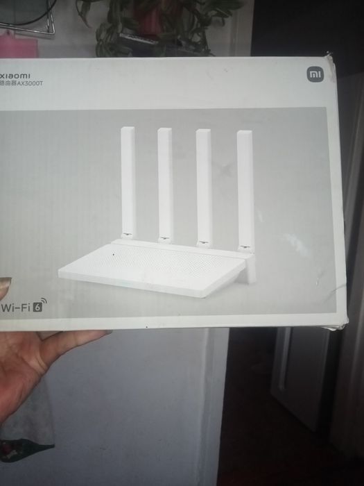 Продаю Ксяоми Wi-fi роутер