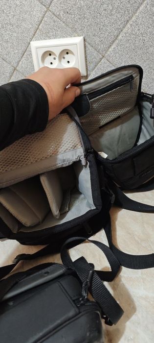 Сумки для фотоаппаратов и видеокамер