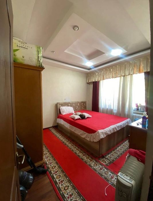 Квартира на С.Азимова 3/1/5 общ пл 75м/77 серия