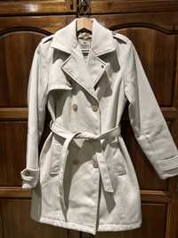 Дамско бяло палто