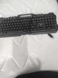 Tastatura Myria cu led și fir