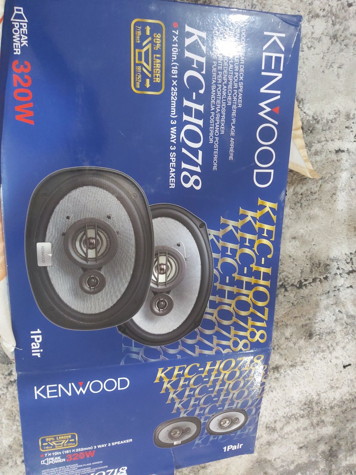 Колонки KENWOOD оригинал,в идеальном состоянии!!!