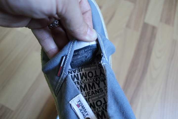 Espadrile Tommy Hilfiger 42 si fusta in 10 M