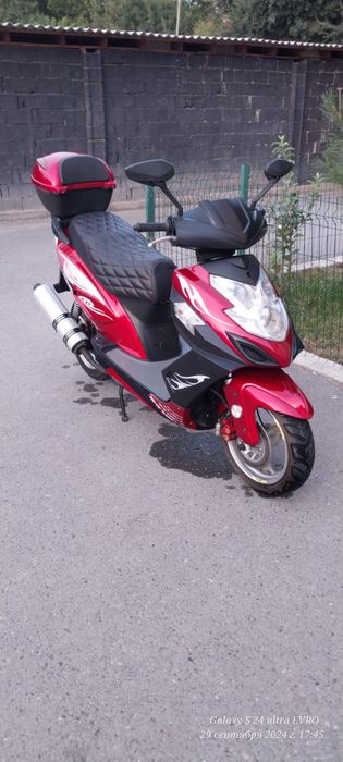 150 cc ли скутер сотувда !!!