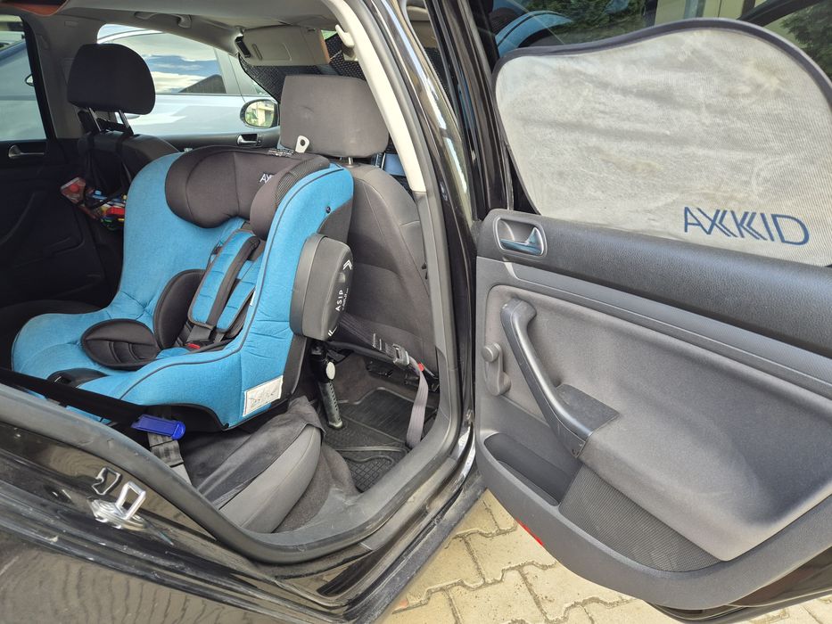 Scaun auto copii RF - Axkid Minikid 2.0 - cu accesorii
