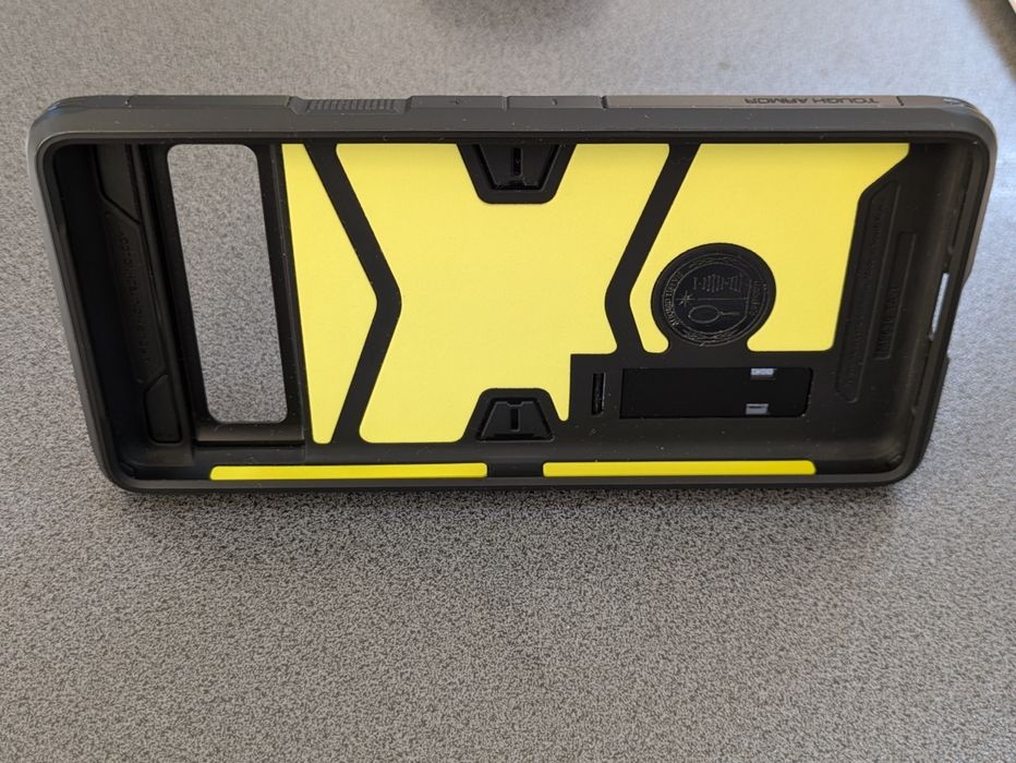 Husa SPIGEN TOUGH ARMOR pentru Google Pixel 7