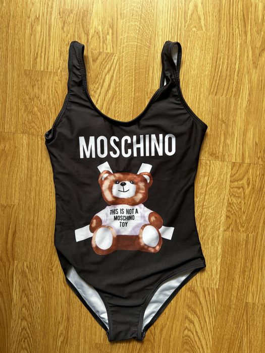 Bustiere sport mărimea s, costum de baie întreg (body) Moschino