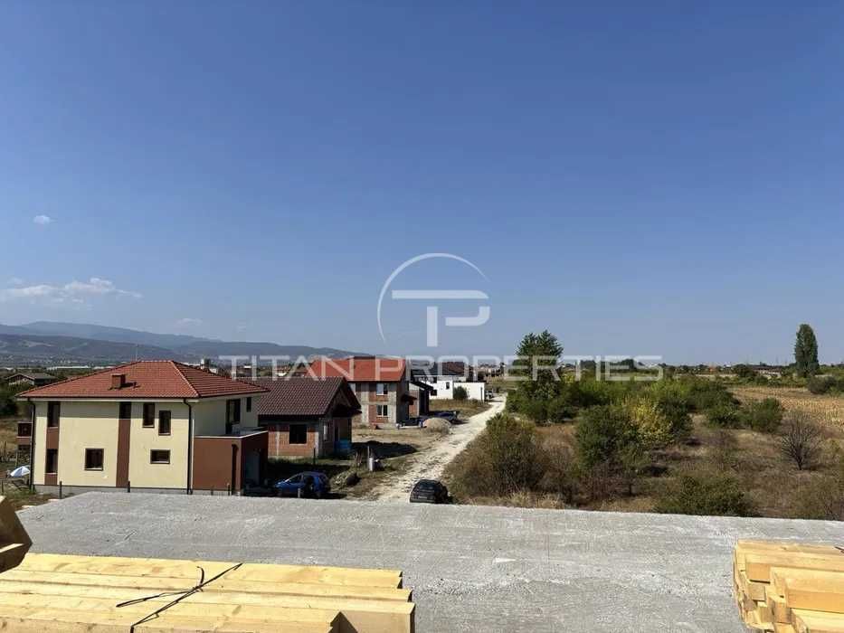 Продава се Къща в Пловдив, Беломорски - 260 кв.м за 866 €/кв.м - Снимка #1