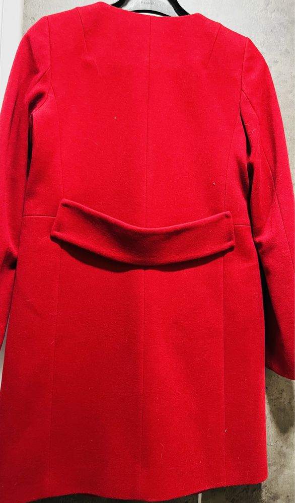 Palton de lana culoare rosu