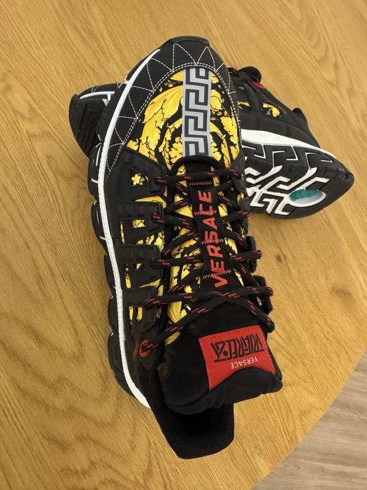 Versace Trigreca Baroque 100% Autentic