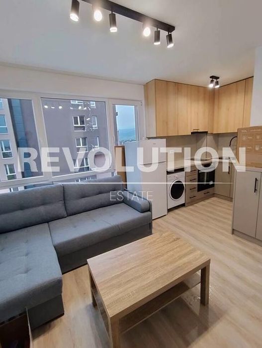 Дава се под наем Едностаен апартамент в Пловдив, Христо Смирненски - 40 кв.м за 250 € - Снимка #1