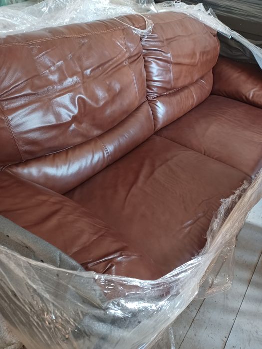 De vanzare canapele și fotolii piele