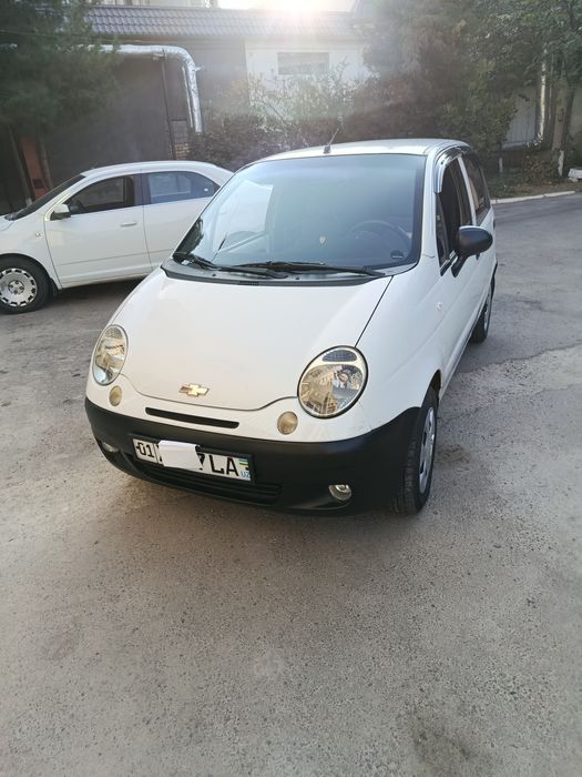 Состояние отличное, не битая, мотор ходовка отл,