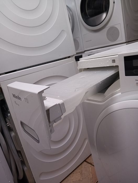 Сушилня с термопомпа Миеле Miele T1 A+++ 7кг 2 години гаранция!