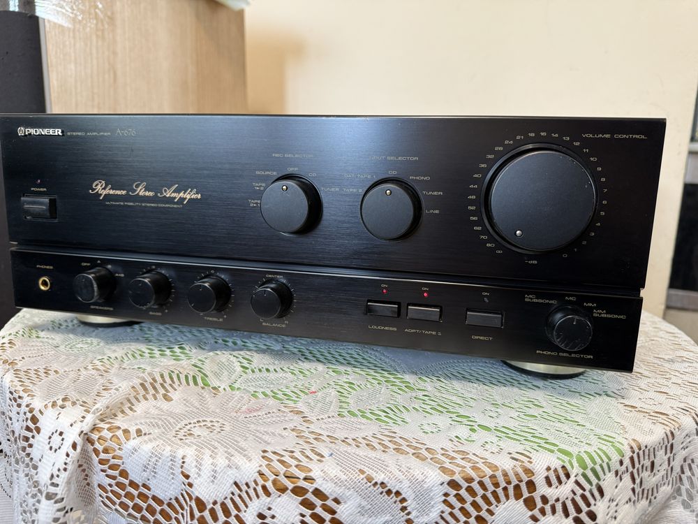 Pioneer A-676 Стерео усилвател