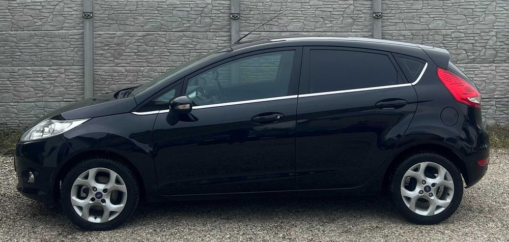 Ford Fiesta 1.25 benzina / IMPECABIL/Inmatriculat/FINANTARE AVANS 0%