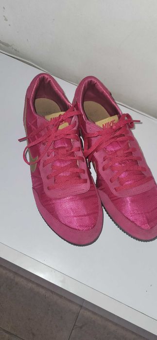 Маратонки Найк 38 номер