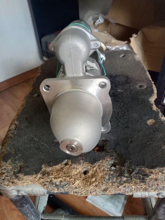 Electromotor buldoexcavator case 580k,sk,sale etc.de vânzare